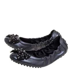 Pre Owned Tod's Black Leather Crystal Embellished Bow Scrunch Ballet Flats Size 38