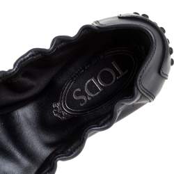 Pre Owned Tod's Black Leather Crystal Embellished Bow Scrunch Ballet Flats Size 38