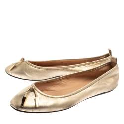 مملوكة مسبقًا حذاء فلات باليه تودز مرصع جلد ذهبى مقاس 35.5