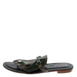 Tod's Green Patent Leather Buckle Detail Thong Flats Size 40.5