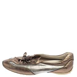 مملوكة مسبقًا Tod's Metallic Bronze/Silver Leather Low Top Sneakers Size 38.5