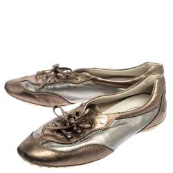 مملوكة مسبقًا Tod's Metallic Bronze/Silver Leather Low Top Sneakers Size 38.5