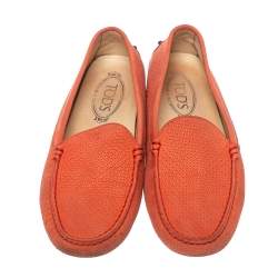 Pre Owned Tod's Coral Red Perforated Suede Loafers Size 39