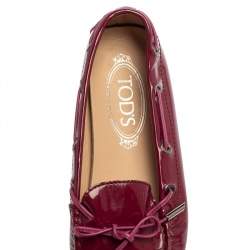Pre Owned Tod's Pink Patent Leather Bow Loafers Size 36.5
