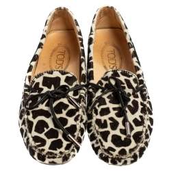 Pre Owned Tod's White/Brown Leopard Print Fur Loafers Size 36.5