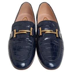 Pre Owned حذاء لوفرز تودز حرف تي مزدوج  سليب أون جلد نقشة التمساح أزرق مقاس 40