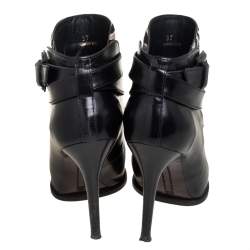 مملوكة مسبقًا Tod's Black Leather And Calf Hair Zebra Print Ankle Boots 37