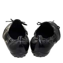 Pre Owned حذاء رياضي تودز غوما جلد أسود رباط سليب أون مقاس 42 