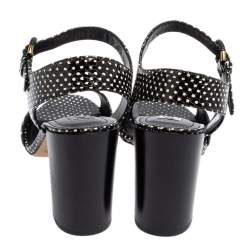 Pre Owned صندل تودز جلد نقشة الثعبان أبيض/أسود سير كاحل مقاس 40