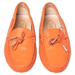 Pre Owned Tod's Orange Leather Bow Slip On Loafers Size 39