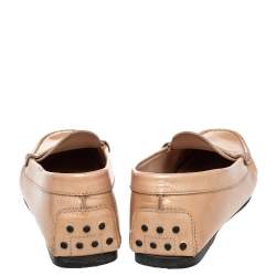 Pre Owned Tod's Beige Textured Patent Leather Penny Slip On Loafers Size 37.5