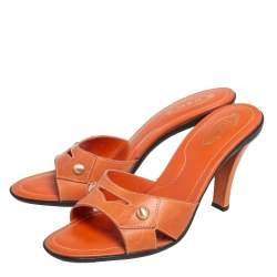 Pre Owned Tod's Orange Leather Slide Sandals Size 37.5