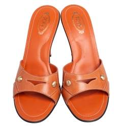 Pre Owned Tod's Orange Leather Slide Sandals Size 37.5