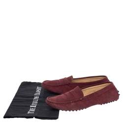 Pre Owned Tod's Burgundy Suede Gommino Slip On Loafers Size 37