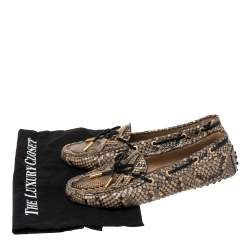 مملوكة مسبقًا Tod's Beige/Brown Python  Slip On Bow Loafers Size 39