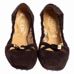 مملوكة مسبقًا Tod's Brown Suede Scrunch Bow Ballet Flats Size 36.5
