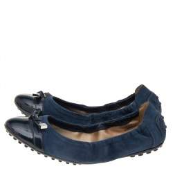 Tod's Navy Blue Suede And Patent Leather Trim Toe Cap Scrunch Ballet Flats Size 36.5