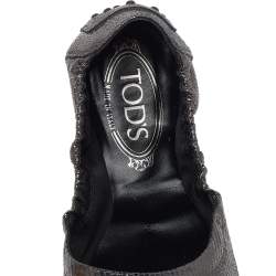 Pre Owned Tod's Metallic Black Textured Leather Cap Toe Scrunch Ballet Flats Size 38.5