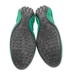 Pre Owned حذاء باليرينا فلات تودز سكرانش سويدي أخضر مقاس 38.5