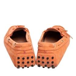 Pre Owned حذاء لوفرز تودز غوميني درايفر جلد وردي محمر مقاس 41