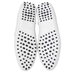 مملوكة مسبقًا حذاء بوت كاحل تودز جلد أبيض مزين غرز مقاس 37