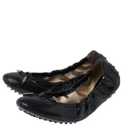 Pre Owned Tod's Black Laminated Suede Bow Scrunch Ballet Flats Size 38