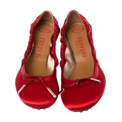 Pre Owned Tod's Mint Red Satin Bow Scrunch Ballet Flats Size 36.5