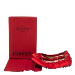Pre Owned Tod's Mint Red Satin Bow Scrunch Ballet Flats Size 36.5