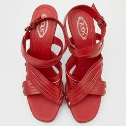 مملوكة مسبقًا صندل تودز جلد أحمر حزام للكاحل نعل سميك مقاس 39