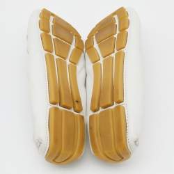Pre Owned Gucci White Leather Bamboo Driving Loafers Size 38