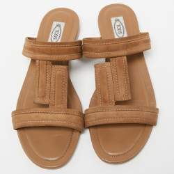 Pre Owned صندل تودز فلات سويدي بني مقاس 40