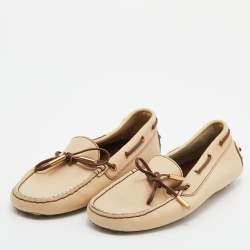Pre Owned Tod's Beige Leather Gommino Bow Slip On Loafers Size 37