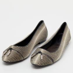 Pre Owned Tod's White/Black Calf Hair And Patent Leather Bow Flats Size 39