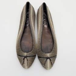 Pre Owned Tod's White/Black Calf Hair And Patent Leather Bow Flats Size 39