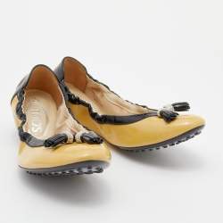 Pre Owned Tod's Beige Patent Leather Embellished Tassel Scrunch Ballet Flats Size 39.5