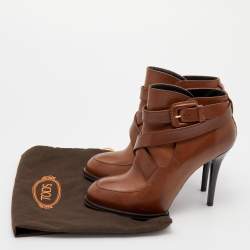 مملوكة مسبقًا Tod's Brown Leather Cross Strap Ankle Booties Size 36.5