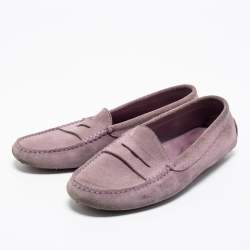 مملوكة مسبقًا حذاء لوفرز تودز دريفينغ سويدي لافندر سير بيني مقاس 40