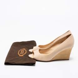 مملوكة مسبقًا حذاء كعب عالي تودز جلد بيج مقدمة مفتوحة كعب روكي مقاس 38