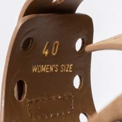 مملوكة مسبقًا صندل تودز سويدي مخرم بني كعب مربع سميك مقاس 40