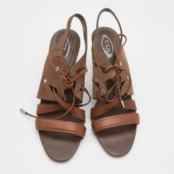 مملوكة مسبقًا صندل تودز سويدي وجلد بني برباط فتحة كع ب مقاس 39