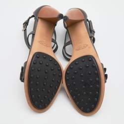مملوكة مسبقًا Tod's Grey Leather Buckle Detail Ankle Strap Sandals Size 39