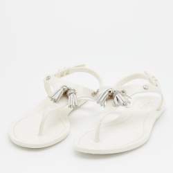 Pre Owned صندل إصبع تودز جيلي أبيض بشراشيب مقاس 37