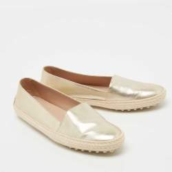 مملوكة مسبقًا Tod's Metallic Gold Leather Espadrille Loafers Size 36
