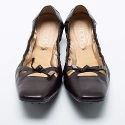 مملوكة مسبقًا Tod's Brown Leather Scrunch Ballet Flats Size 41