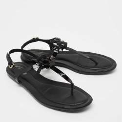 Pre Owned Tod's Black Patent Leather Flat Thong Sandals Size 41