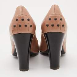 مملوكة مسبقًا حذاء كعب عالي تودز كعب عريض جلد بيج مقاس 38