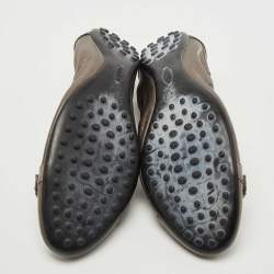 Pre Owned Tod's Two Tone Leather and Patent Cap Toe Scrunch Ballet Flats Size 38