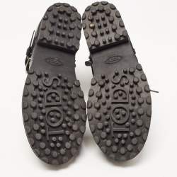 مملوكة مسبقًا Tod's Black Leather Buckle Strap Ankle Boots Size 41