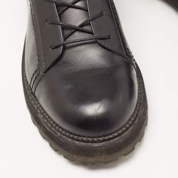 مملوكة مسبقًا Tod's Black Leather Buckle Strap Ankle Boots Size 41