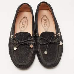 Pre Owned حذاء لوفرز تودز فيونكة سليب أون سويدي أسود مقاس 38.5